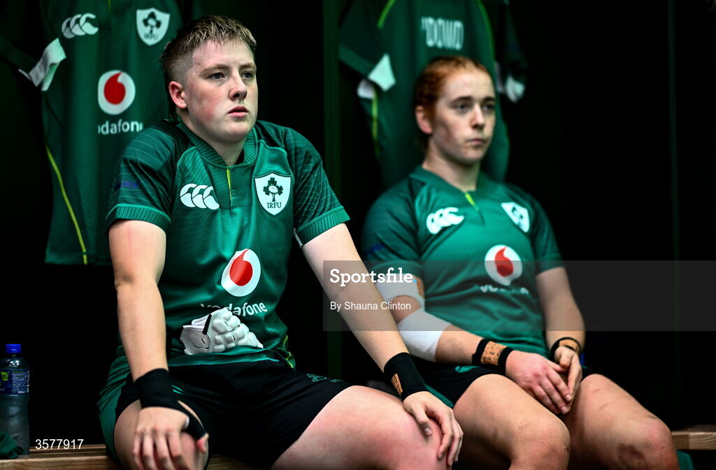 27 September 2026; Beth Buttimer, left, and Niamh O'Dowd in the Ireland dressingroom before the WXV Global Series match between Ireland and Japan at Dexcom Stadium in Galway. Photo by Shauna Clinton/Sportsfile