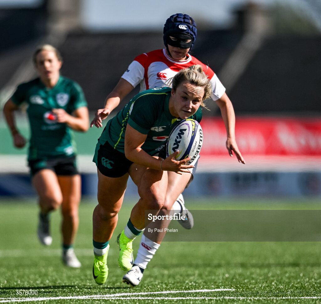 27 September 2026; Aoife Dalton of Ireland gathers her blockdown before running in to score her side's fourth try during the WXV Global Series match between Ireland and Japan at Dexcom Stadium in Galway. Photo by Paul Phelan/Sportsfile