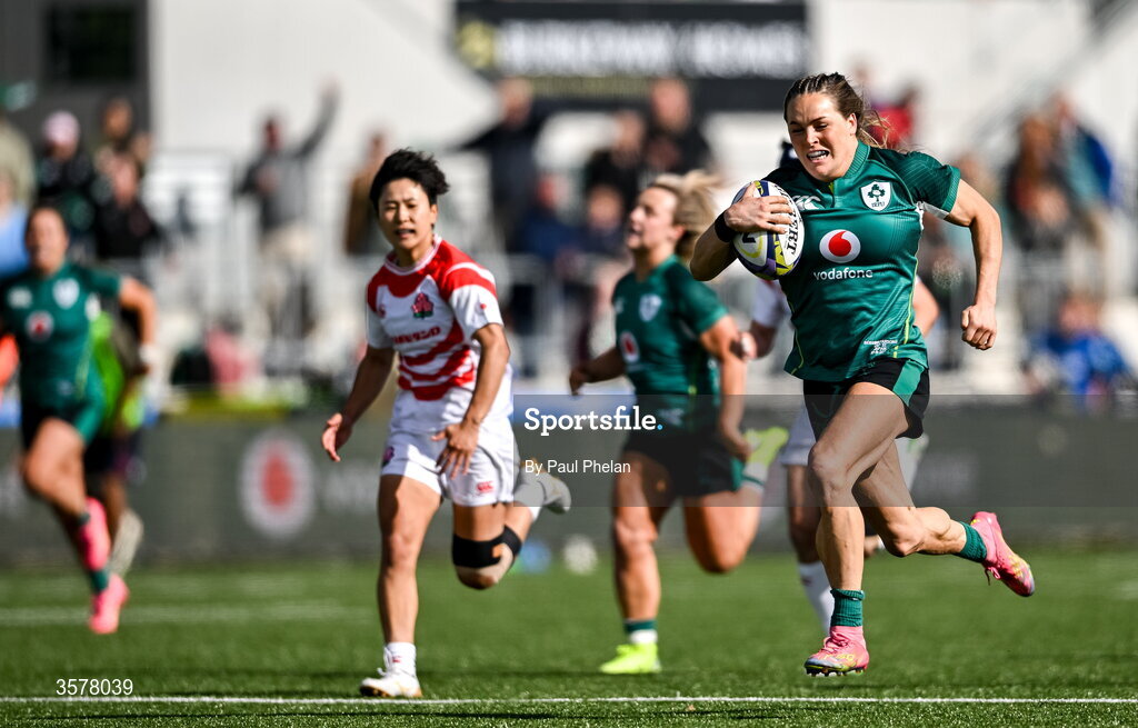 27 September 2026; Béibhinn Parsons of Ireland on the way to scoring her second and her side's fifth try, becoming Ireland's record try scorer, during the WXV Global Series match between Ireland and Japan at Dexcom Stadium in Galway. Photo by Paul Phelan/Sportsfile