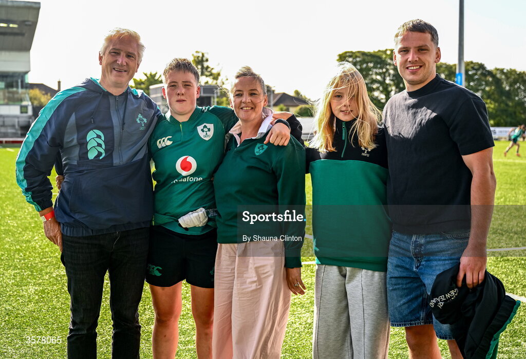 27 September 2026; Beth Buttimer of Ireland with family and friends after the WXV Global Series match between Ireland and Japan at Dexcom Stadium in Galway. Photo by Shauna Clinton/Sportsfile