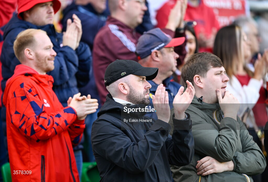 27 September 2026; Shelbourne supporters clap during the 2026 Club Orange Women's FAI Cup final between Athlone Town and Shelbourne at Tallaght Stadium in Dublin. Photo by Eakin Howard/Sportsfile