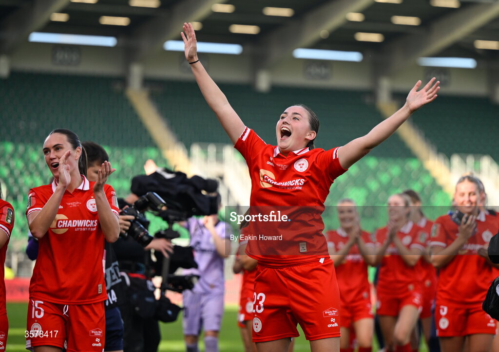 27 September 2026; Halle Harcourt of Shelbourne celebrates after winning the 2026 Club Orange Women's FAI Cup final between Athlone Town and Shelbourne at Tallaght Stadium in Dublin. Photo by Eakin Howard/Sportsfile