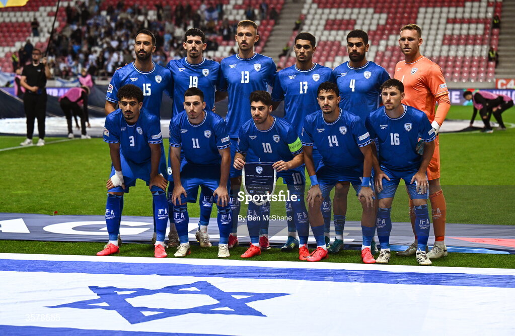 27 September 2026; The Israel team pose for a team photo before the UEFA Nations League B match between Israel and the Republic of Ireland at Nagyerdei Stadion in Debrecen, Hungary. Photo by Ben McShane/Sportsfile