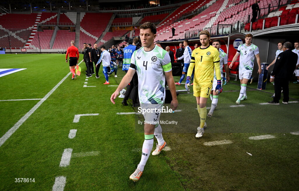 27 September 2026; Republic of ireland captain Dara O'Shea leads his side onto the pitch before the UEFA Nations League B match between Israel and the Republic of Ireland at Nagyerdei Stadion in Debrecen, Hungary. Photo by Stephen McCarthy/Sportsfile