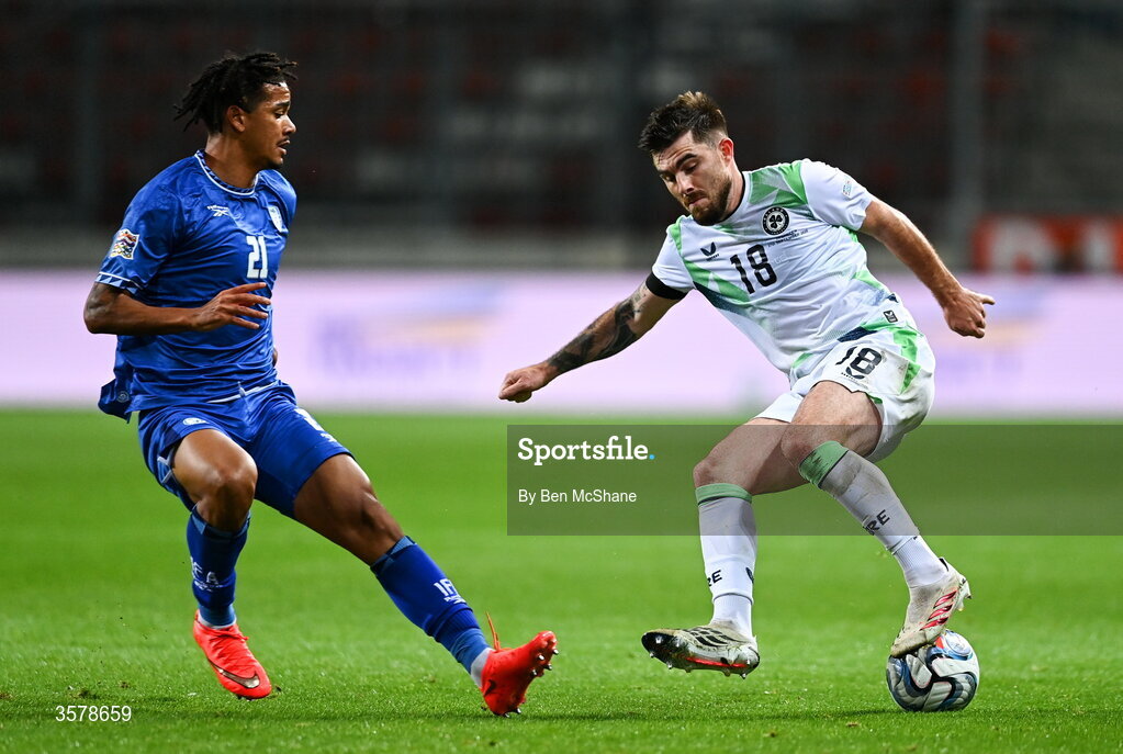 27 September 2026; Ryan Manning of Republic of Ireland in action against Idan Toclomiti of Israel during the UEFA Nations League B match between Israel and the Republic of Ireland at Nagyerdei Stadion in Debrecen, Hungary. Photo by Ben McShane/Sportsfile