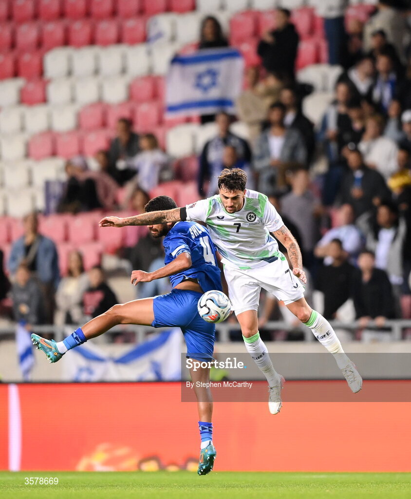 27 September 2026; Troy Parrott of Republic of Ireland in action against Raz Shlomo of Israel during the UEFA Nations League B match between Israel and the Republic of Ireland at Nagyerdei Stadion in Debrecen, Hungary. Photo by Stephen McCarthy/Sportsfile