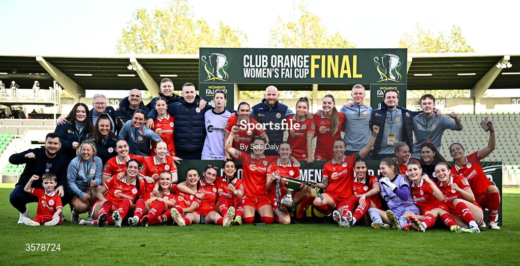 27 September 2026; Shelbourne players and staff after the 2026 Club Orange Women's FAI Cup final between Athlone Town and Shelbourne at Tallaght Stadium in Dublin. Photo by Seb Daly/Sportsfile