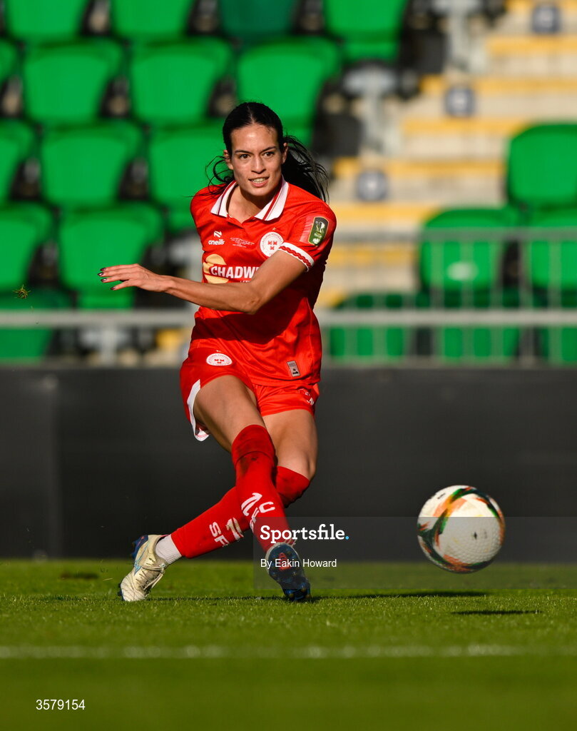 27 September 2026; Isabella Flocchini of Shelbourne has a shot on goal during the 2026 Club Orange Women's FAI Cup final between Athlone Town and Shelbourne at Tallaght Stadium in Dublin. Photo by Eakin Howard/Sportsfile