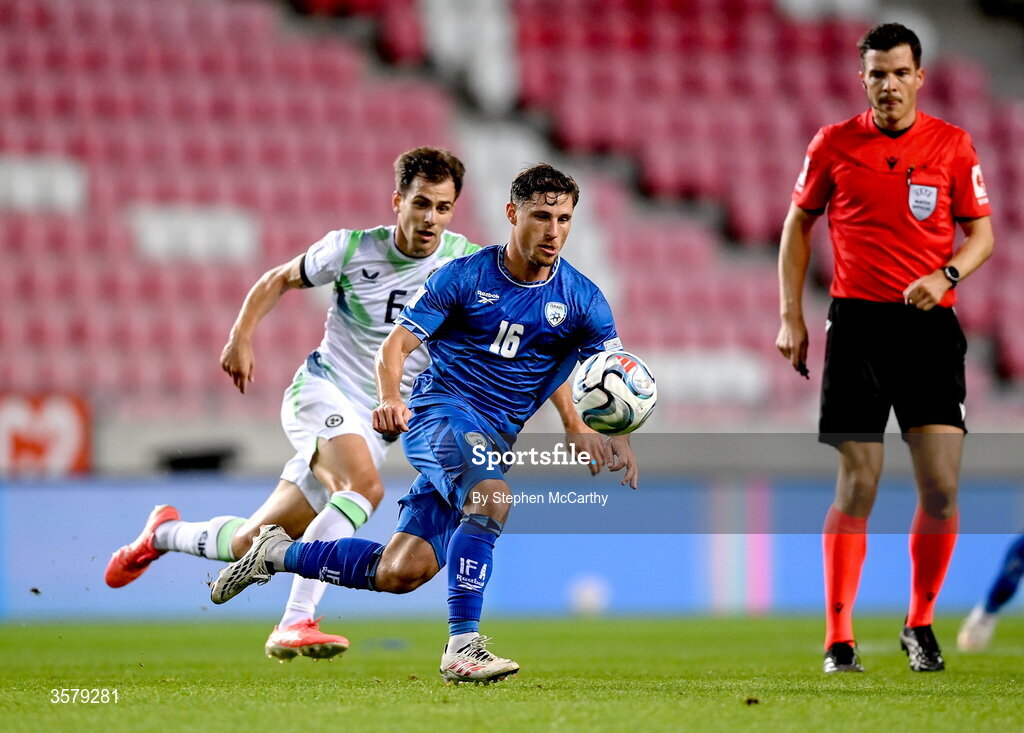 27 September 2026; Gabi Kanichowsky of Israel and Jayson Molumby of Republic of Ireland during the UEFA Nations League B match between Israel and the Republic of Ireland at Nagyerdei Stadion in Debrecen, Hungary. Photo by Stephen McCarthy/Sportsfile