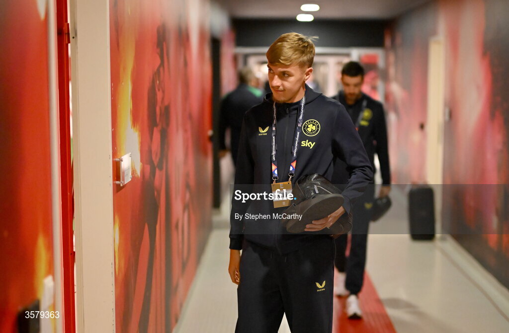27 September 2026; Joel Bagan of Republic of Ireland arrives for the UEFA Nations League B match between Israel and the Republic of Ireland at Nagyerdei Stadion in Debrecen, Hungary. Photo by Stephen McCarthy/Sportsfile