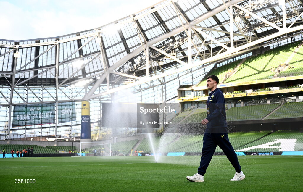 1 October 2026; Dara O'Shea of Republic of Ireland walks the pitch before the UEFA Nations League B match between the Republic of Ireland and Austria at the Aviva Stadium in Dublin. Photo by Ben McShane/Sportsfile