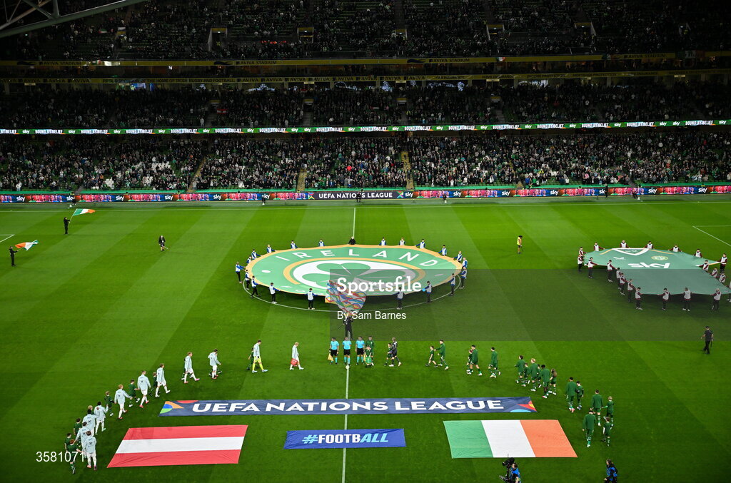 1 October 2026; Players from both sides make their way onto the pitch before the UEFA Nations League B match between the Republic of Ireland and Austria at the Aviva Stadium in Dublin. Photo by Sam Barnes/Sportsfile