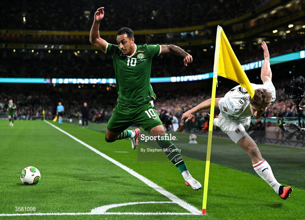 1 October 2026; Adam Idah of Republic of Ireland in action against David Affengruber of Austria during the UEFA Nations League B match between the Republic of Ireland and Austria at the Aviva Stadium in Dublin. Photo by Stephen McCarthy/Sportsfile
