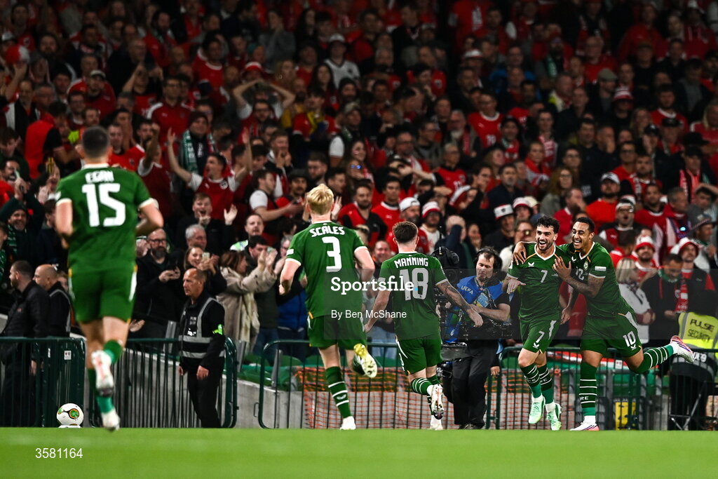 1 October 2026; Troy Parrott of Republic of Ireland, 7, celebrates with teammates after scoring their side's first goal during the UEFA Nations League B match between the Republic of Ireland and Austria at the Aviva Stadium in Dublin. Photo by Ben McShane/Sportsfile