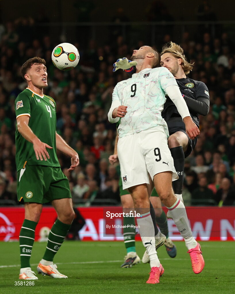 1 October 2026; Republic of Ireland goalkeeper Caoimhín Kelleher in action against Sasa Kalajdzic of Austria during the UEFA Nations League B match between the Republic of Ireland and Austria at the Aviva Stadium in Dublin. Photo by Michael P Ryan/Sportsfile
