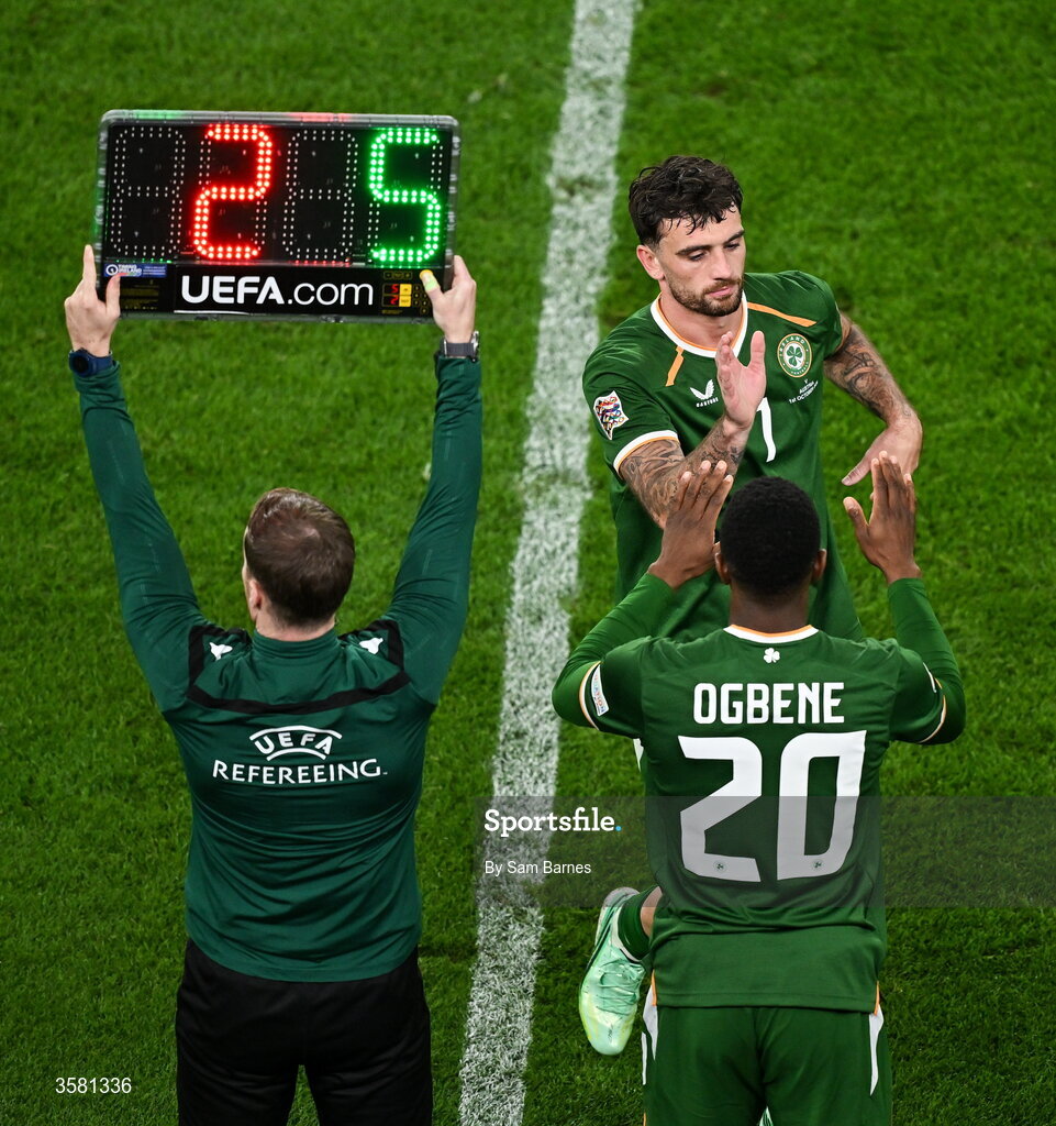 1 October 2026; Troy Parrott of Republic of Ireland, centre, leaves the pitch after being substituted for teammate Chiedozie Ogbene, 20, during the UEFA Nations League B match between the Republic of Ireland and Austria at the Aviva Stadium in Dublin. Photo by Sam Barnes/Sportsfile