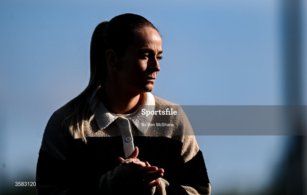 3 October 2026; Athlone head coach Lily Agg before the SSE Airtricity Women's Premier Division match between Athlone Town and Galway United at Athlone Town Stadium in Lissywollen, Athlone, Westmeath. Photo by Ben McShane/Sportsfile