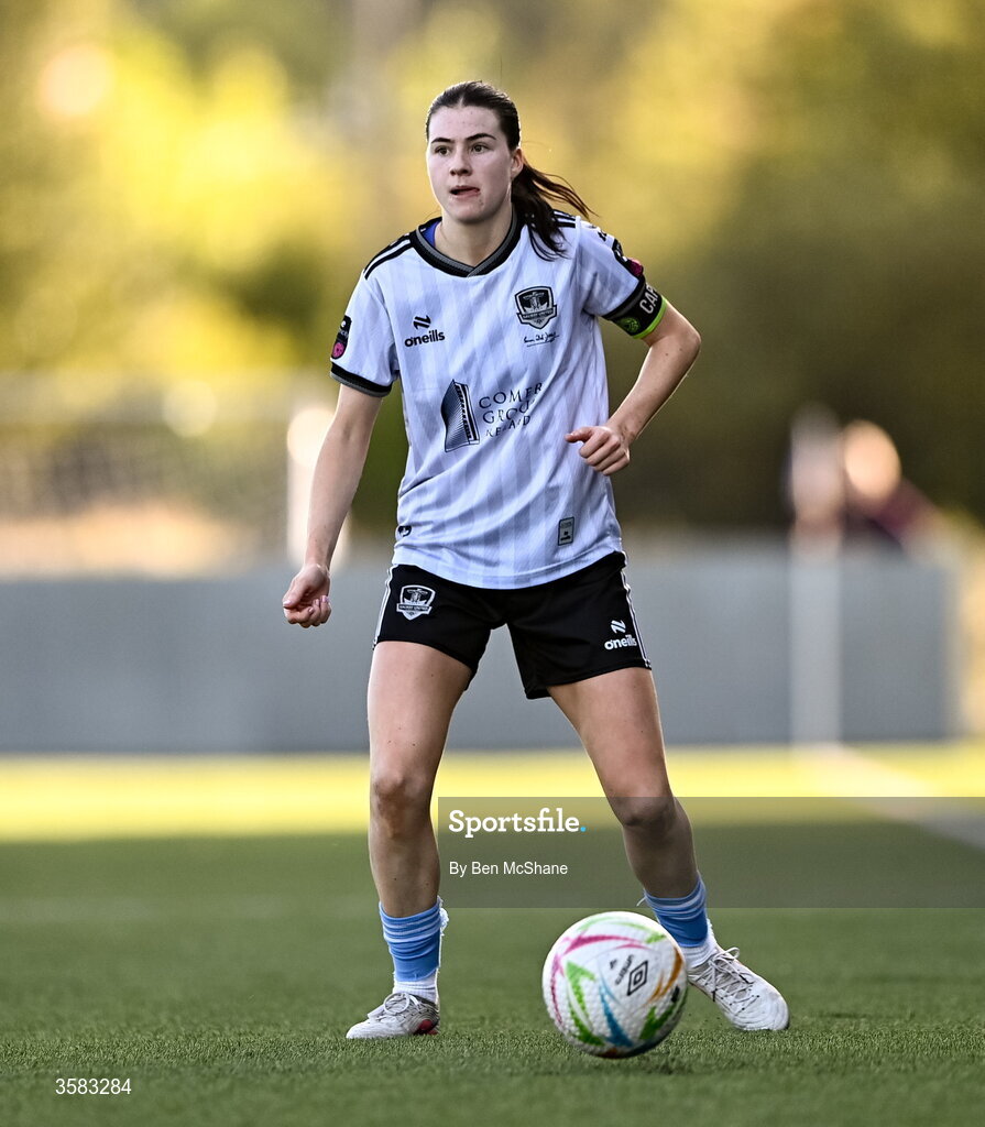 3 October 2026; Aoibheann Costello of Galway United during the SSE Airtricity Women's Premier Division match between Athlone Town and Galway United at Athlone Town Stadium in Lissywollen, Athlone, Westmeath. Photo by Ben McShane/Sportsfile
