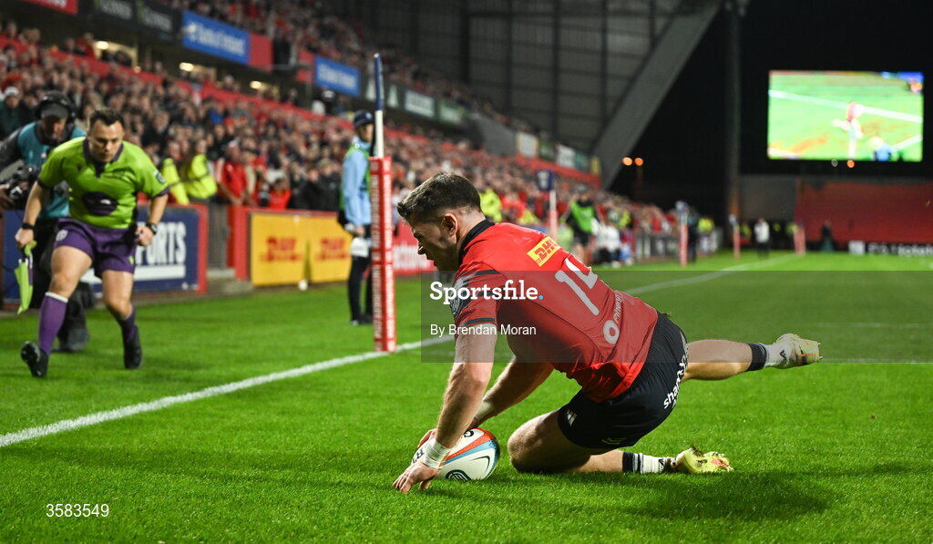 3 October 2026; Diarmuid Kilgallen of Munster scores his side's first try during the United Rugby Championship match between Munster and Vodacom Bulls at Thomond Park in Limerick. Photo by Brendan Moran/Sportsfile