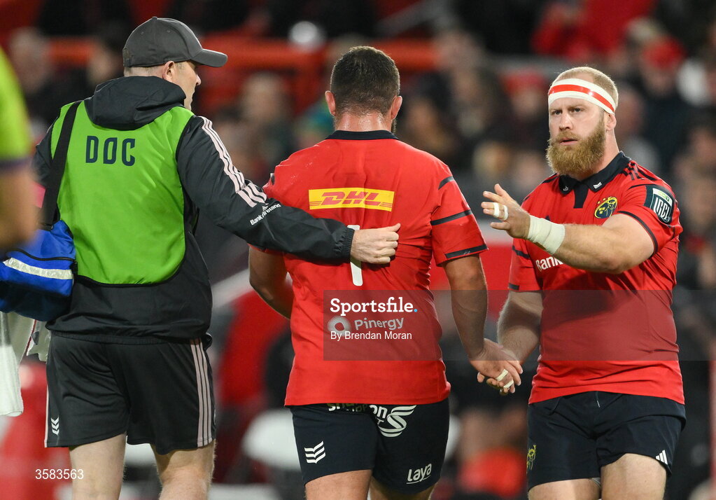 3 October 2026; Michael Milne of Munster is replaced by teammate Jeremy Loughman, right, after sustaining an injury during the United Rugby Championship match between Munster and Vodacom Bulls at Thomond Park in Limerick. Photo by Brendan Moran/Sportsfile
