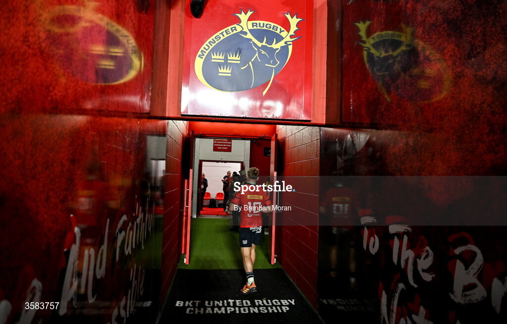 3 October 2026; Charlie O’Shea of Munster leaves the pitch after the United Rugby Championship match between Munster and Vodacom Bulls at Thomond Park in Limerick. Photo by Brendan Moran/Sportsfile