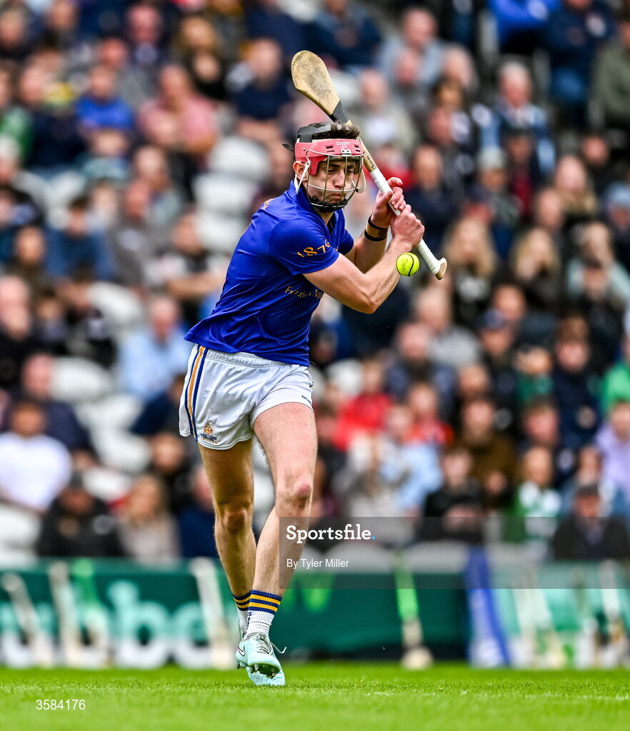 4 October 2026; Ethan Twomey of St Finbarrs shoots to score his side's first goal during the Cork County Senior Club Hurling Championship semi-final match between Kanturk and St Finbarrs at SuperValu Páirc Uí Chaoimh in Cork. Photo by Tyler Miller/Sportsfile