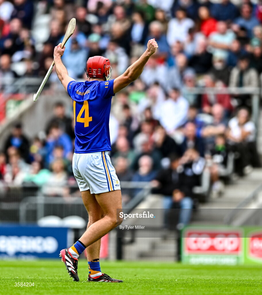 4 October 2026; Brian Hayes of St Finbarrs celebrates at the final-whistle during the Cork County Senior Club Hurling Championship semi-final match between Kanturk and St Finbarrs at SuperValu Páirc Uí Chaoimh in Cork. Photo by Tyler Miller/Sportsfile