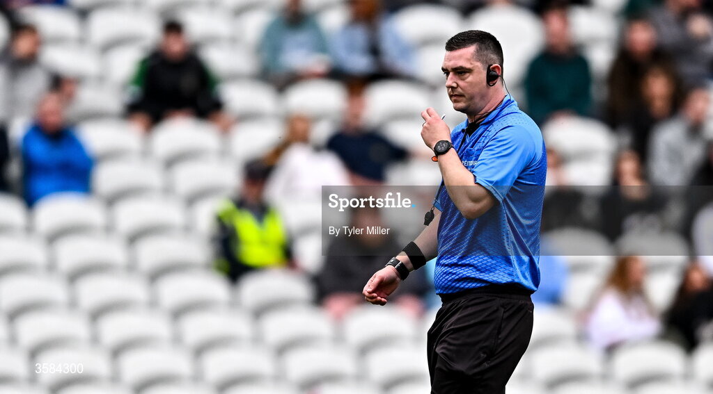 4 October 2026; Referee Ciarán O'Regan during the Cork County Senior Club Hurling Championship semi-final match between Midleton and Glen Rovers at SuperValu Páirc Uí Chaoimh in Cork. Photo by Tyler Miller/Sportsfile