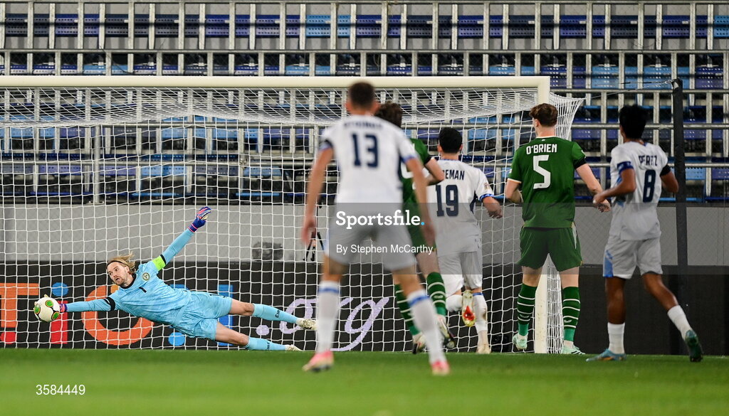 4 October 2026; Republic of Ireland goalkeeper Caoimhín Kelleher makes a save from a shot by Liel Abada of Israel, not pictured, during the UEFA Nations League B match between the Republic of Ireland and Israel at TSC Arena in Backa Topola, Serbia. Photo by Stephen McCarthy/Sportsfile