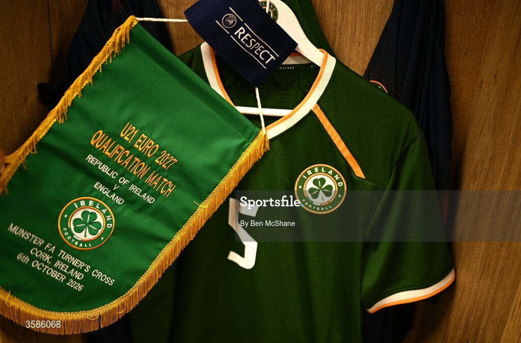 6 October 2026; The jersey of captain Sean Grehan hangs in the Republic of Ireland dressing room alongside a pennant before the UEFA European U21 Championship qualifier match between the Republic of Ireland and England at Turner's Cross Stadium in Cork. Photo by Ben McShane/Sportsfile