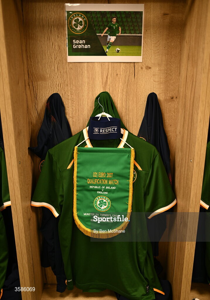 6 October 2026; The jersey of captain Sean Grehan hangs in the Republic of Ireland dressing room alongside a pennant before the UEFA European U21 Championship qualifier match between the Republic of Ireland and England at Turner's Cross Stadium in Cork. Photo by Ben McShane/Sportsfile