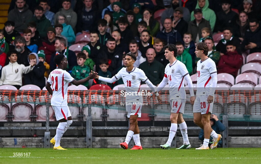 6 October 2026; Tyler Dibling of England, right, celebrates with team-mates, from left, Amario Cozier-Duberry, Josh King and Archie Gray after scoring their side's first goal during the UEFA European U21 Championship qualifier match between the Republic of Ireland and England at Turner's Cross Stadium in Cork. Photo by Ben McShane/Sportsfile