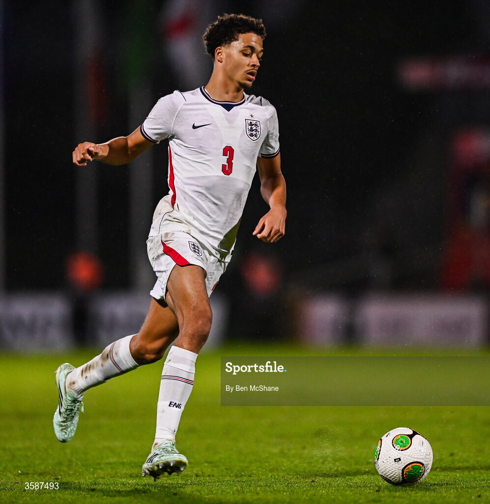 6 October 2026; Max Alleyne of England during the UEFA European U21 Championship qualifier match between the Republic of Ireland and England at Turner's Cross Stadium in Cork. Photo by Ben McShane/Sportsfile