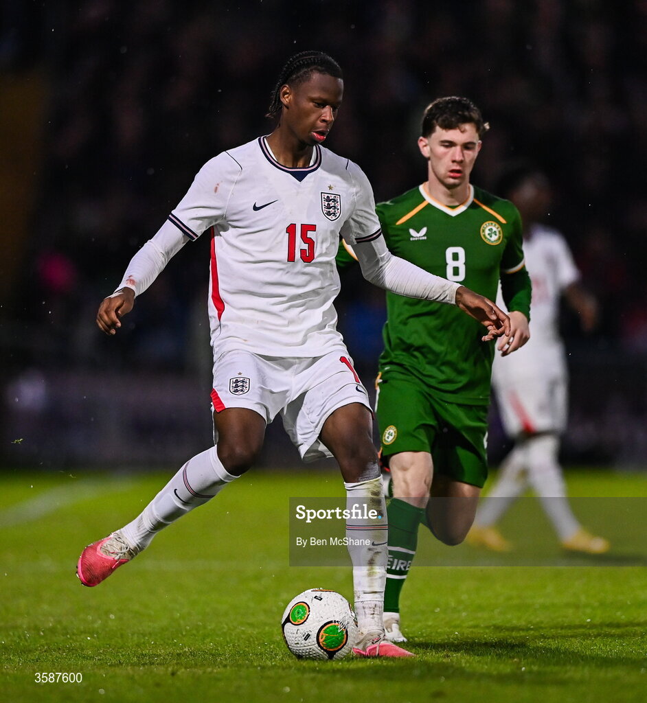 6 October 2026; Stephen Mfuni of England and Jamie Mullins of Republic of Ireland during the UEFA European U21 Championship qualifier match between the Republic of Ireland and England at Turner's Cross Stadium in Cork. Photo by Ben McShane/Sportsfile
