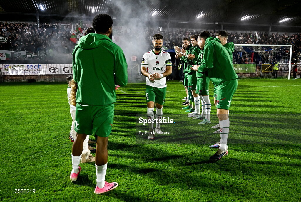 9 October 2026; Greg Bolger of Cork City makes his way through a guard of honour from both Finn Harps and Cork City players before the SSE Airtricity Men’s First Division match between Cork City and Finn Harps at Turner's Cross in Cork. Photo by Ben McShane/Sportsfile