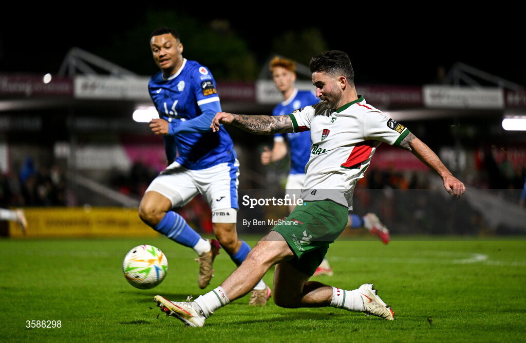 9 October 2026; Seani Maguire of Cork City in action against Oran Brogan of Finn Harps during the SSE Airtricity Men’s First Division match between Cork City and Finn Harps at Turner's Cross in Cork. Photo by Ben McShane/Sportsfile