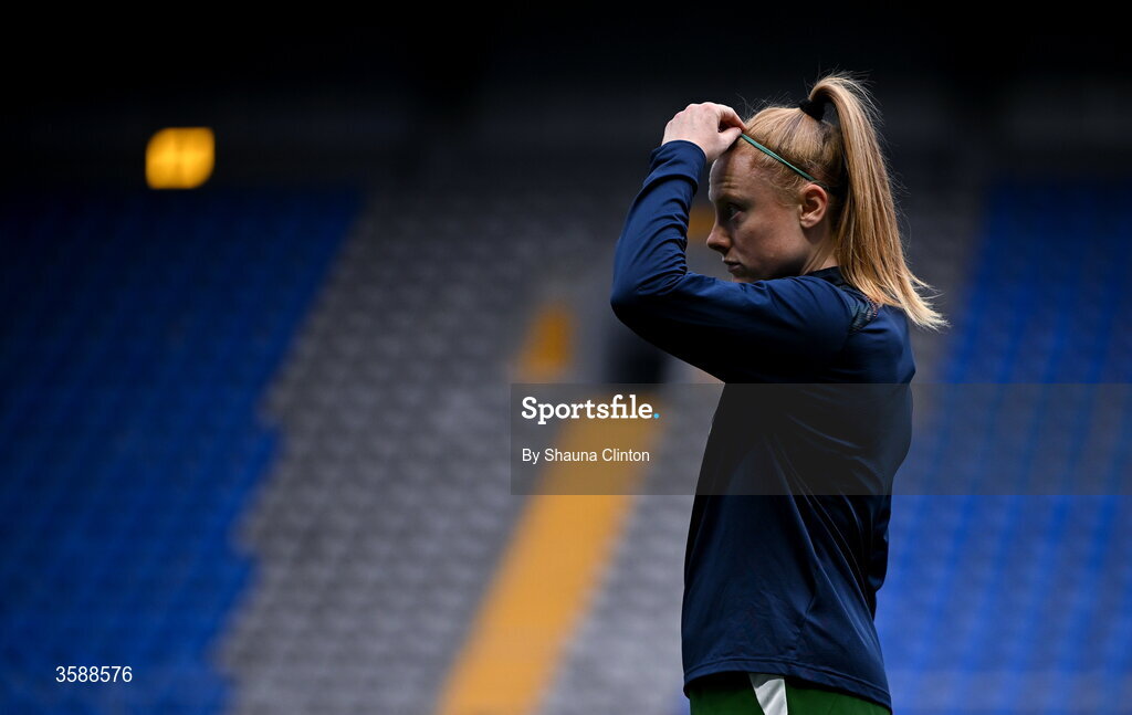 9 October 2026; Amber Barrett of Republic of Ireland before the 2027 FIFA Women’s World Cup qualifying round 1 play-off first leg match between Kazakhstan and the Republic of Ireland at Astana Arena in Kazakhstan. Photo by Shauna Clinton/Sportsfile
