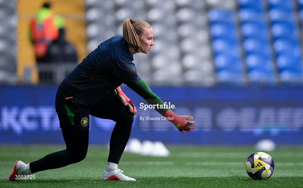 9 October 2026; Republic of Ireland goalkeeper Courtney Brosnan before the 2027 FIFA Women’s World Cup qualifying round 1 play-off first leg match between Kazakhstan and the Republic of Ireland at Astana Arena in Kazakhstan. Photo by Shauna Clinton/Sportsfile