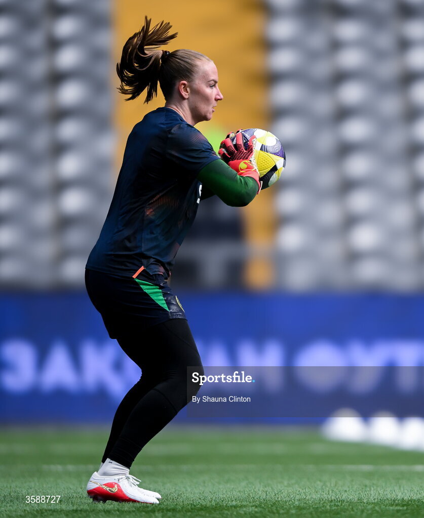 9 October 2026; Republic of Ireland goalkeeper Courtney Brosnan before the 2027 FIFA Women’s World Cup qualifying round 1 play-off first leg match between Kazakhstan and the Republic of Ireland at Astana Arena in Kazakhstan. Photo by Shauna Clinton/Sportsfile