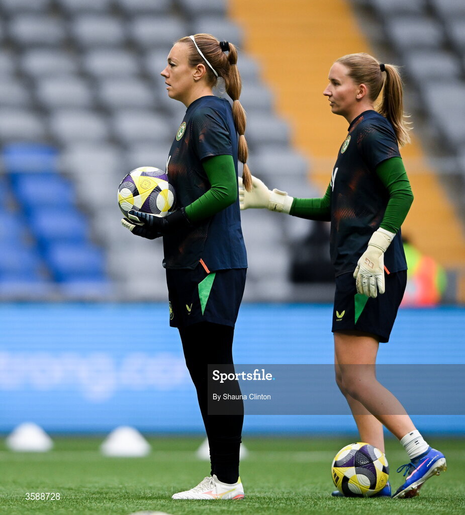 9 October 2026; Republic of Ireland goalkeepers Grace Moloney, left, and Sophie Whitehouse before the 2027 FIFA Women’s World Cup qualifying round 1 play-off first leg match between Kazakhstan and the Republic of Ireland at Astana Arena in Kazakhstan. Photo by Shauna Clinton/Sportsfile