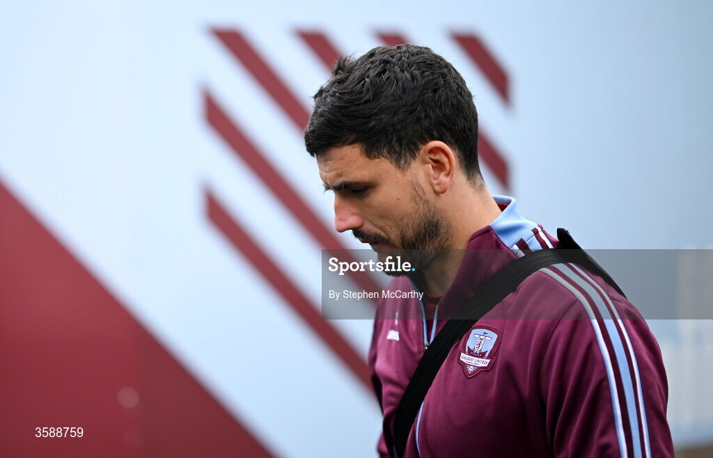 10 October 2026; Anthony O'Connor of Galway United arrives for the Club Orange Men's FAI Cup semi-final match between Galway and Derry City at Eamonn Deacy Park in Galway. Photo by Stephen McCarthy/Sportsfile