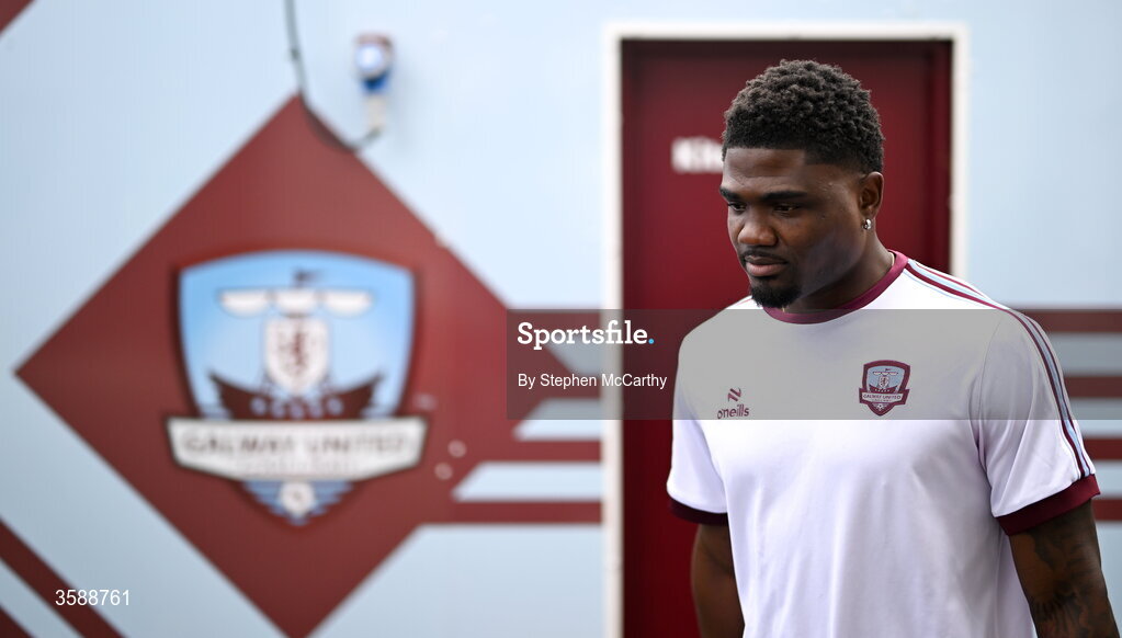 10 October 2026; Frantz Pierrot of Galway United arrives for the Club Orange Men's FAI Cup semi-final match between Galway and Derry City at Eamonn Deacy Park in Galway. Photo by Stephen McCarthy/Sportsfile