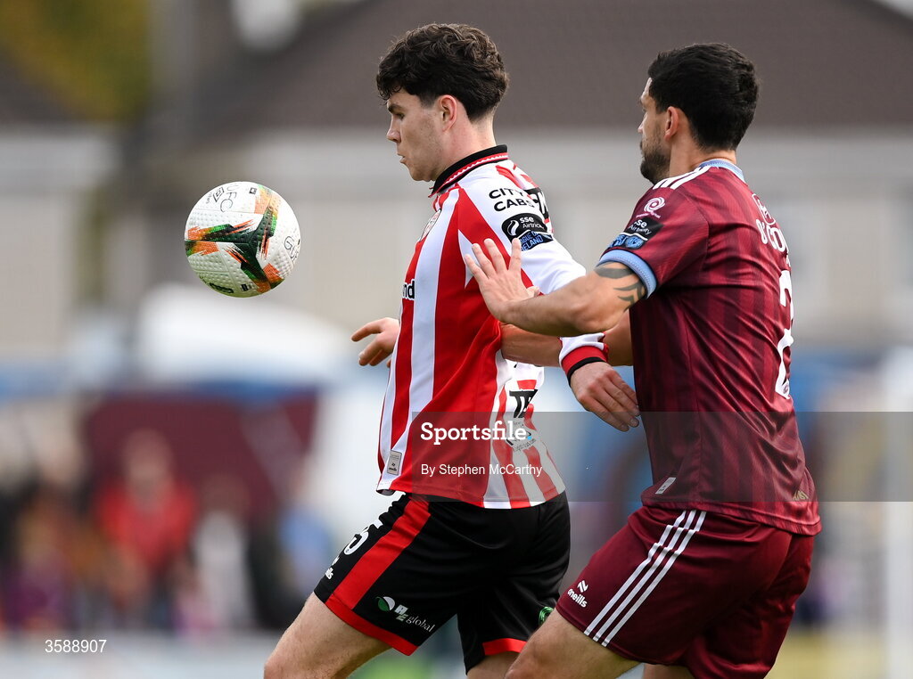 10 October 2026; James Clarke of Derry City in action against Anthony O'Connor of Galway United during the Club Orange Men's FAI Cup semi-final match between Galway and Derry City at Eamonn Deacy Park in Galway. Photo by Stephen McCarthy/Sportsfile