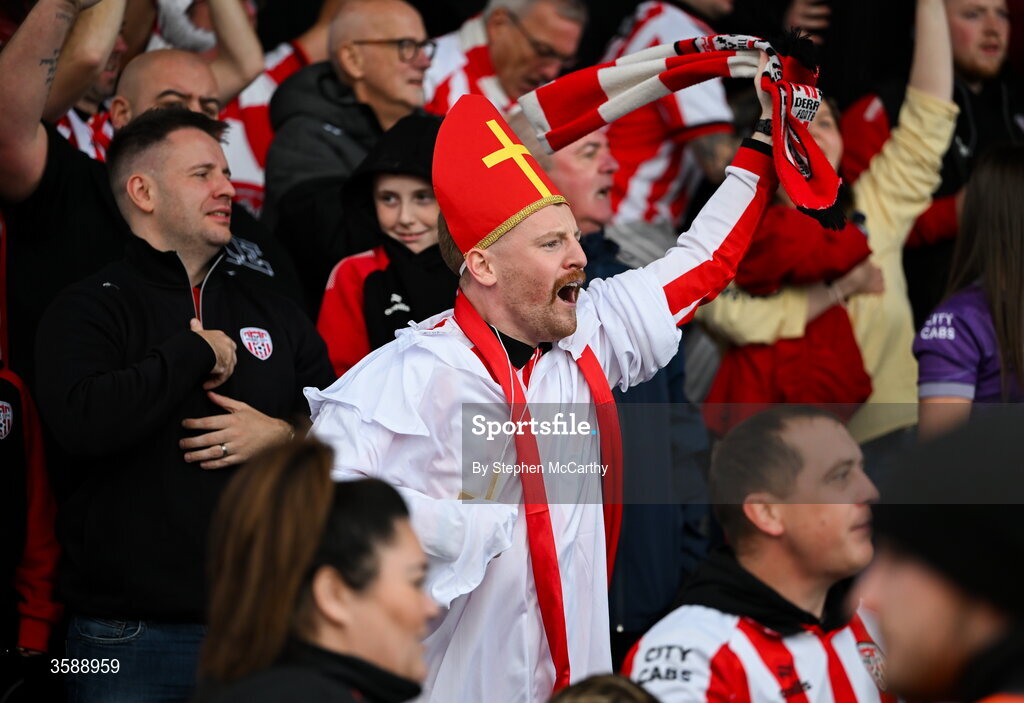 10 October 2026; A Derry City supporter celebrates his side's second goal during the Club Orange Men's FAI Cup semi-final match between Galway and Derry City at Eamonn Deacy Park in Galway. Photo by Stephen McCarthy/Sportsfile
