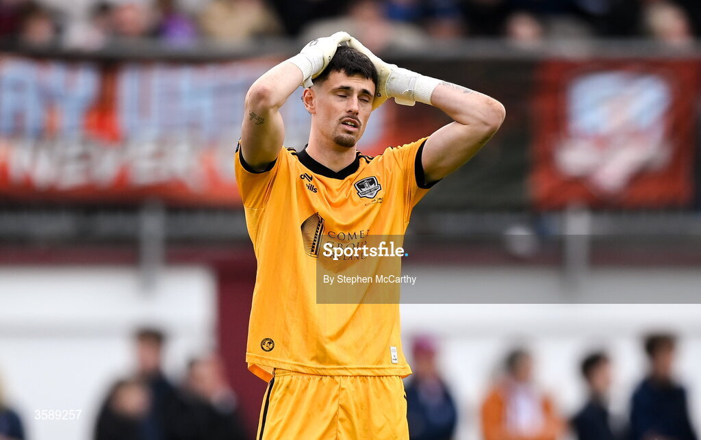 10 October 2026; Galway United goalkeeper Hugo Pires Da Cunha reacts during the Club Orange Men's FAI Cup semi-final match between Galway and Derry City at Eamonn Deacy Park in Galway. Photo by Stephen McCarthy/Sportsfile