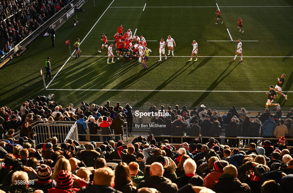 10 October 2026; Alex Kendellen of Munster scores his side's first try during the United Rugby Championship match between Ulster and Munster at Affidea Stadium in Belfast. Photo by Ben McShane/Sportsfile