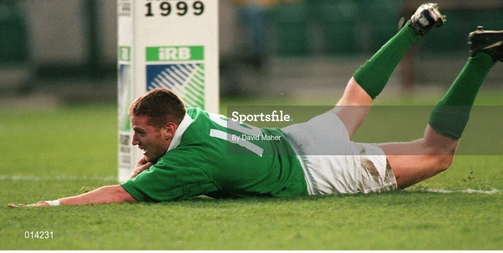 14 November 1998; Ireland's Ciaran Scally goes over for a try. Rugby World Cup Qualifier, Ireland v Georgia, Lansdowne Road, Dublin. Picture credit: David Maher / SPORTSFILE