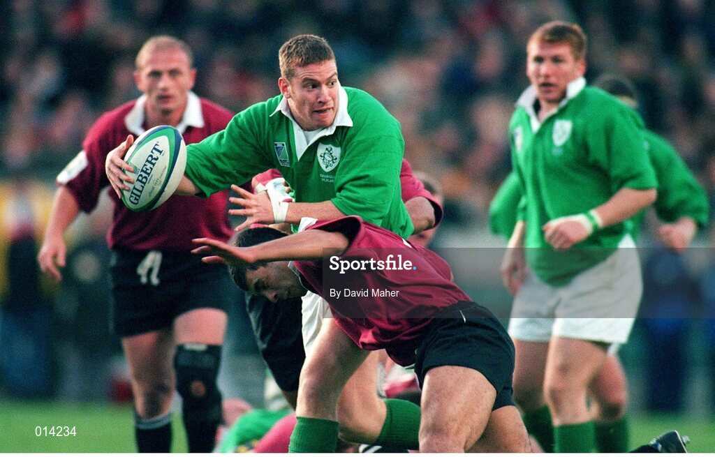 14 November 1998; Ciaran Scally, Ireland, in action against Paliko Jimcheladze, Georgia. Rugby World Cup Qualifier, Ireland v Georgia, Lansdowne Road, Dublin. Picture credit: David Maher / SPORTSFILE