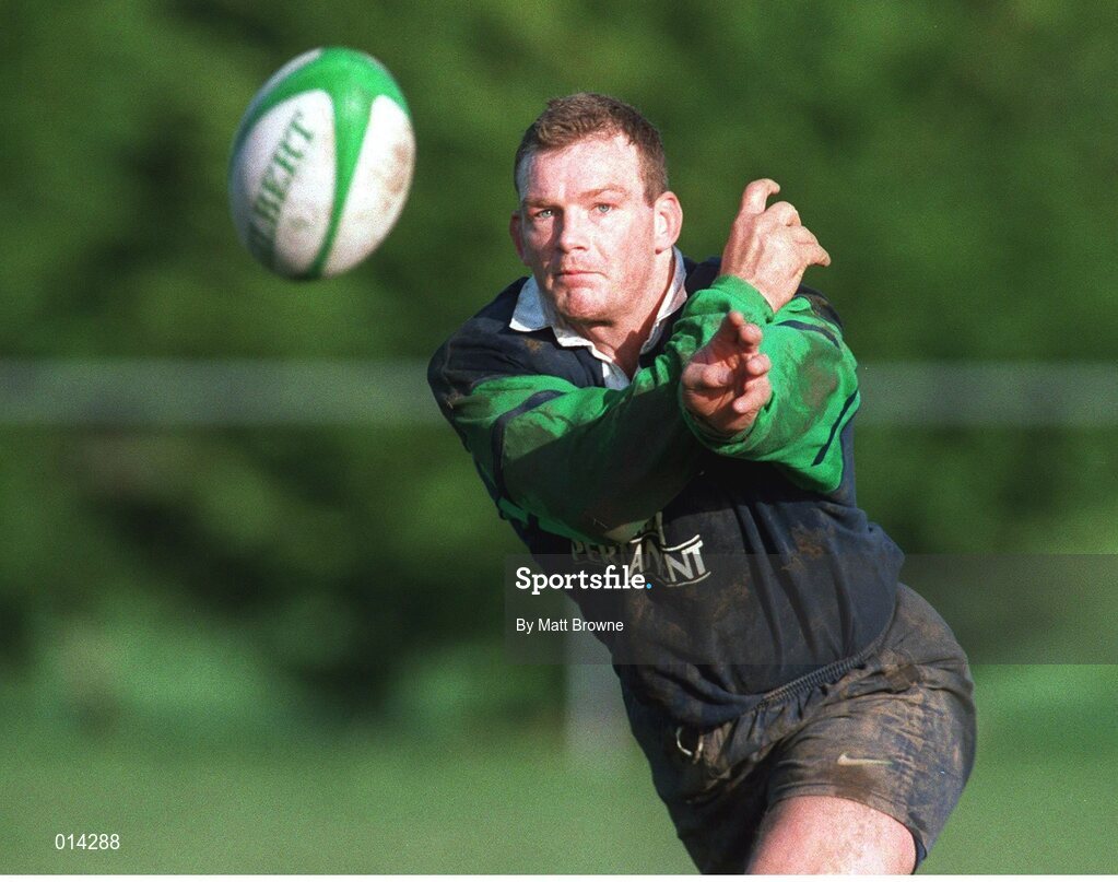 24 November 1998; Ireland's David Corkery in action during squad training. Ireland Rugby Squad Training, Garda R.F.C., Westmanstown, Lucan, Dublin. Picture credit: Matt Browne / SPORTSFILE