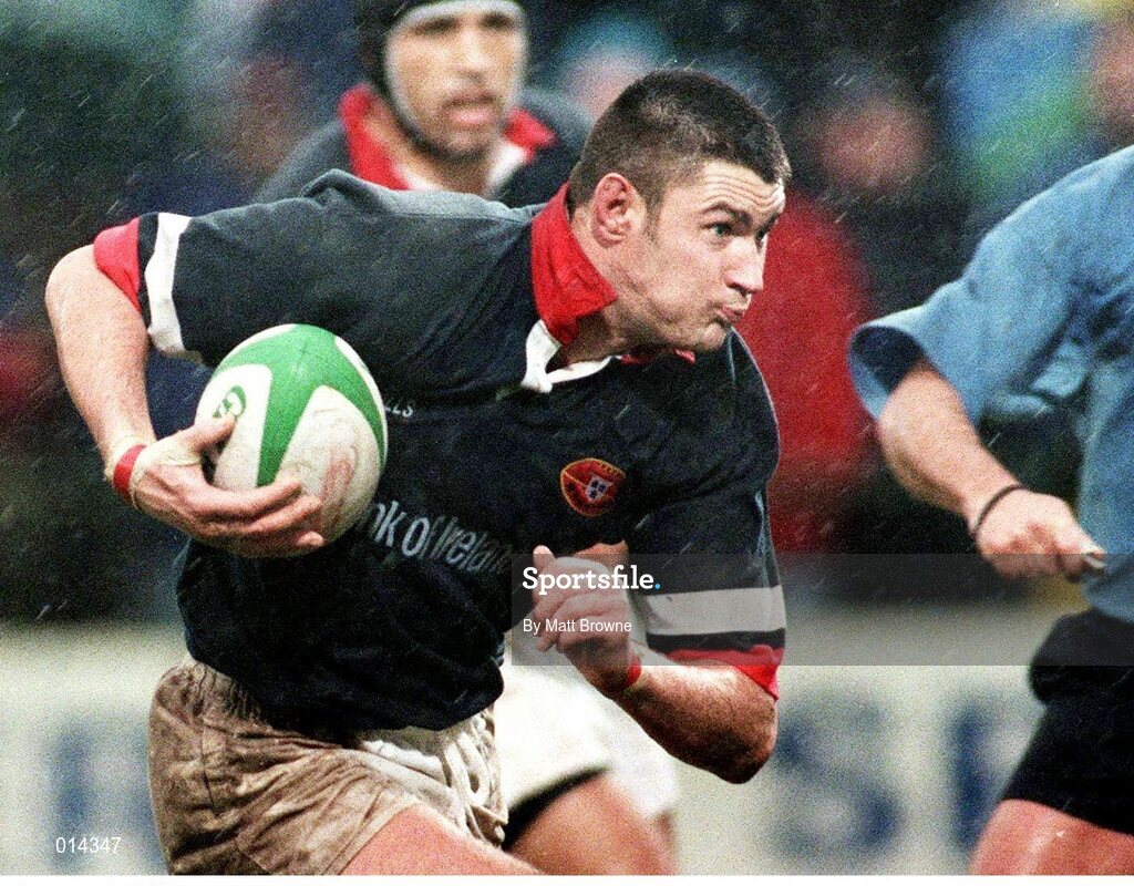 31 October 1998; Eddie Halvey, Munster. European Rugby Cup, Munster v Perpignan, Thomond Park, Limerick. Picture credit: Matt Browne / SPORTSFILE